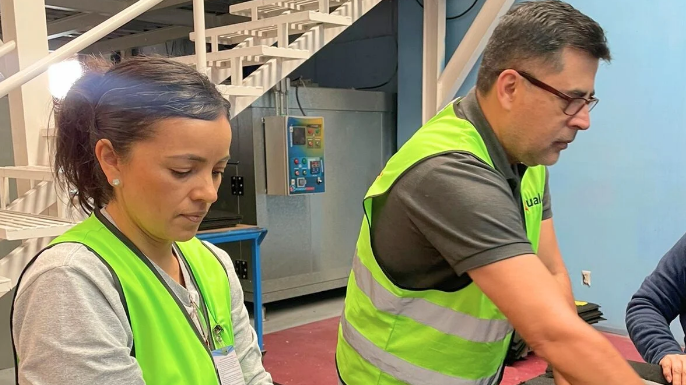 Imagen de Limpieza de piezas automotrices